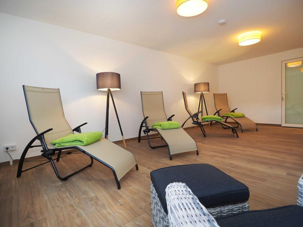 Appartement "Mondstein" Mit Penthouseflair - Oase Am Haff Garz  Luaran gambar